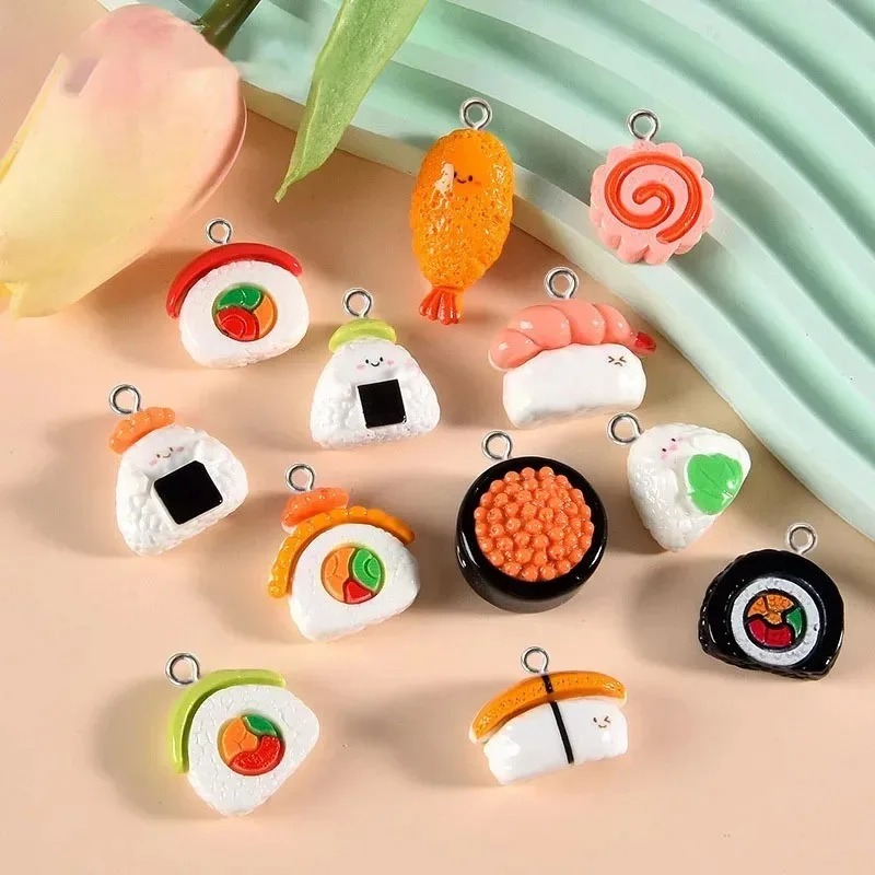 Art Craft Items - 10 Pezzi Mini Ciondoli in Resina