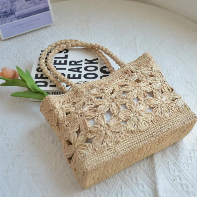 Borsa in paglia con fiori bohé - Art Craft Items recensione e prezzo